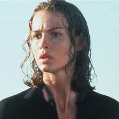 Dr. Susan In 'Deep Blue Sea' 'Memba Her?!