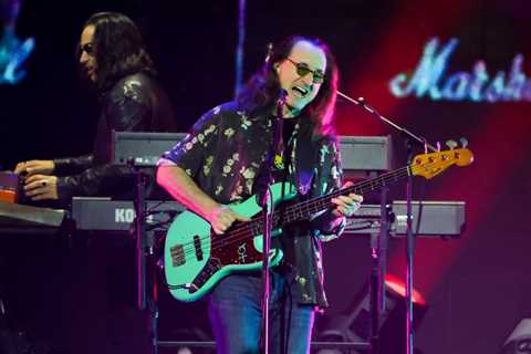 Rush Forced to Postpone Two Texas Shows As Singer Geddy Lee Battles Laryngitis/Bronchitis