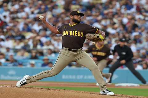 Padres’ Randy Vasquez suffers medical emergency at Dodger Stadium