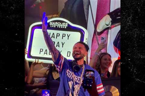 Pauly D Celebrates 46th Birthday With Wild Las Vegas Club Party