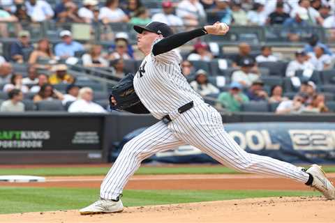 Ryan Weathers tries to gut out lingering stomach issue in rough Yankees outing