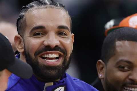 Watch Drake Freestyle at NBA Star Shai Gilgeous-Alexander’s 28th Birthday: ‘2 on the Jersey, But..