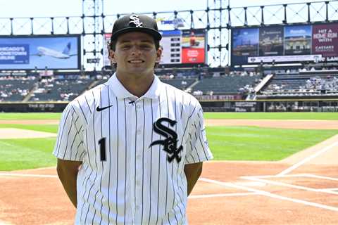 No. 1 MLB draft pick Roch Cholowsky gets record $10.35 million bonus