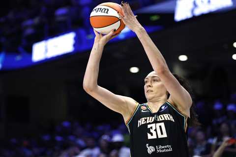 The mindset propelling Breanna Stewart, Jonquel Jones in domination on the glass