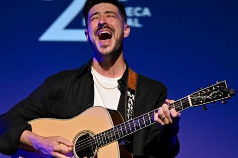 Marcus Mumford Recalls This ‘Real Confidence’ Move Kendrick Lamar Pulled When They Met in a..