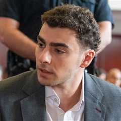 Luigi Mangione's Team Negotiating Plea Deal with Feds, State Case in Jeopardy