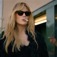 Nicole Kidman Is 100% ‘That Girl’ in Ultra Glam Video For Troye Sivan’s ‘She’s the Best’ Single