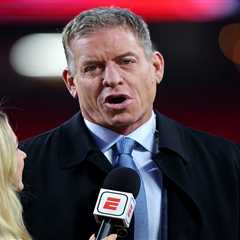Troy Aikman makes surprising Dolphins dig after signing on as team consultant