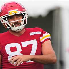 Travis Kelce prop prediction: Take advantage of Chiefs tight end’s discounted line in his 14th..
