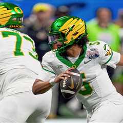 Oregon prediction, odds, best bet: Fade Dante Moore, Ducks 2026 win total