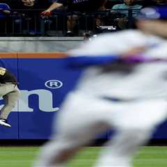 Padres’ Fernando Tatis Jr mean mugs Francisco Lindor after insane grand slam robbery