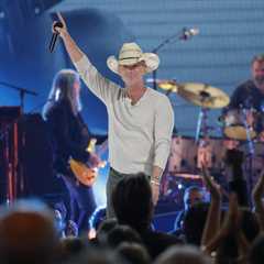 Kenny Chesney Fan Who Paid $300K to an Imposter Cannot Sue The Real Country Star, Court Says