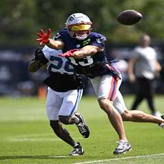 Mack Hollins breaks out adult-themed TD celebration after long practice score