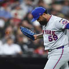 Sean Manaea’s Elvis Night Mets meltdown ends in walk-off loss to White Sox