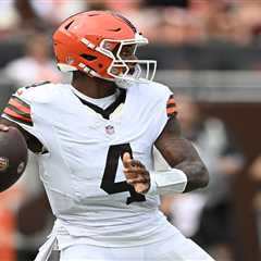Browns make starting quarterback decision after Deshaun Watson-Shedeur Sanders battle