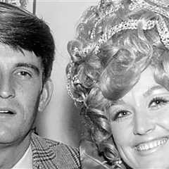 Dolly Parton Was Dealing With Late Husband Carl's Estate When She Died