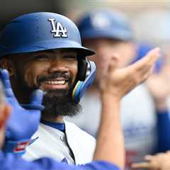 Dodgers’ patience with slumping offense pays off as Teoscar Hernández keys win over Tigers