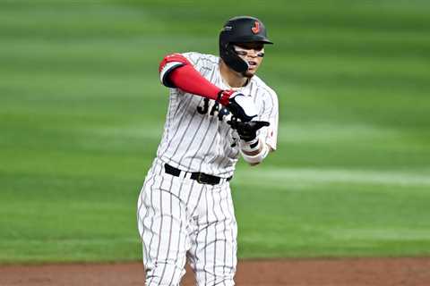 Mets interested in star Japanese slugger Teruaki Sato with glaring first base need