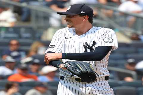 Max Fried lands on IL with elbow injury to spoil Yankees rotation dream