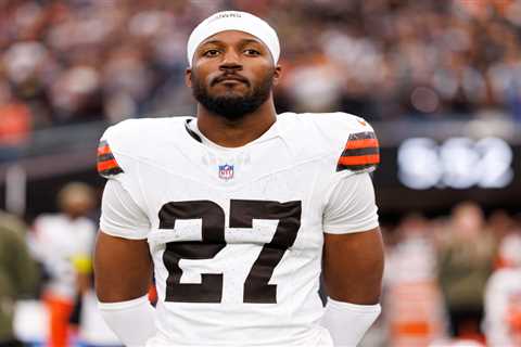 Sam Webb retires from NFL at 28 — three days after signing with Giants