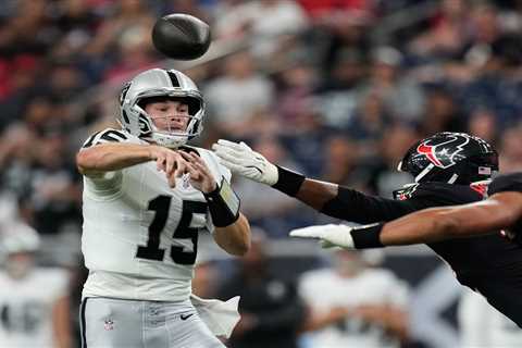 Fernando Mendoza’s welcome-to-the-NFL moment happens instantly against Texans