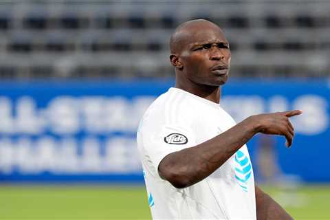 Chad Ochocinco has bizarre defense of 49ers owner Jed York’s $140 prostitution bust