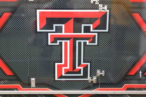 Three Texas Tech softball players injured in jet ski accident
