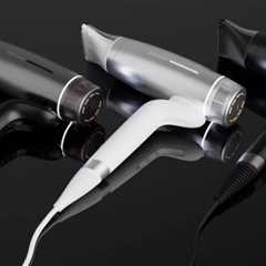 The Best Hair Dryer for Curly and Coily Hair: A No-Heat-Damage Home Blowout Guide