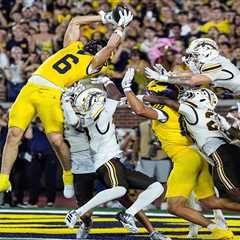 Group of refs, officials call explanation of controversial Michigan ending ‘pile of garbage’:..