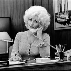 Dolly Parton’s ‘9 to 5’ Passes ‘Jolene’ to Become Her Highest Charting Hit This Week