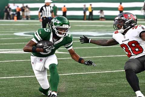 Any Jets hope begins with Garrett Wilson and Breece Hall making superstar leaps