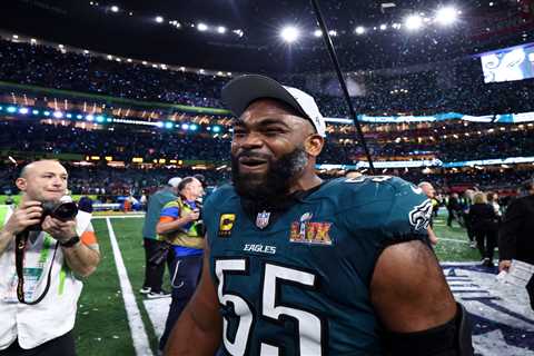 Eagles great Brandon Graham retires — again — at 38