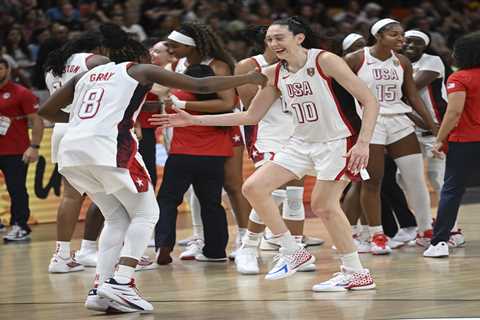 Breanna Stewart-led rally sends US past France for fifth-straight FIBA World Cup title
