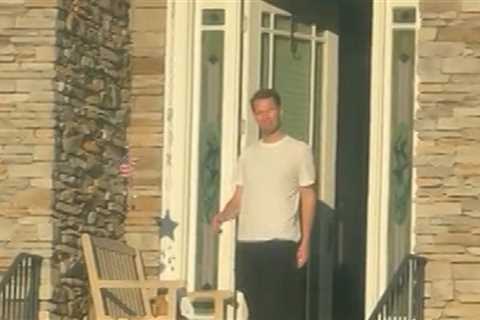 Hayden Panettiere's BF Brian Hickerson Seen For First Time Since Bar Fight