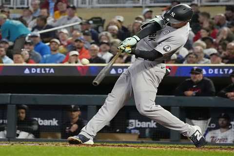 Yankees beat up on Twins again to avoid post-playoff clinch hangover