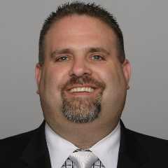Ex-San Francisco 49ers exec charged in alleged $1.4M taxpayer kickback scheme