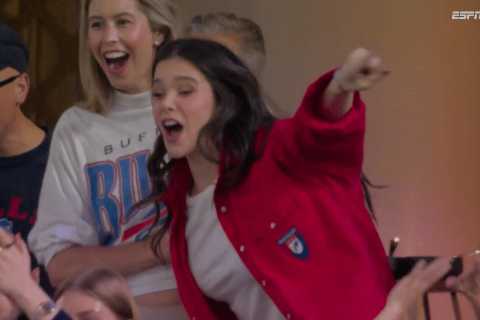 Hailee Steinfeld’s fired-up Josh Allen celebration caught on ‘MNF’ before ducking from spotlight