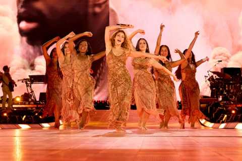 Shakira Closes Historic Madrid Residency With Maluma, Bizarrap & More: ‘Someone Pinch Me’